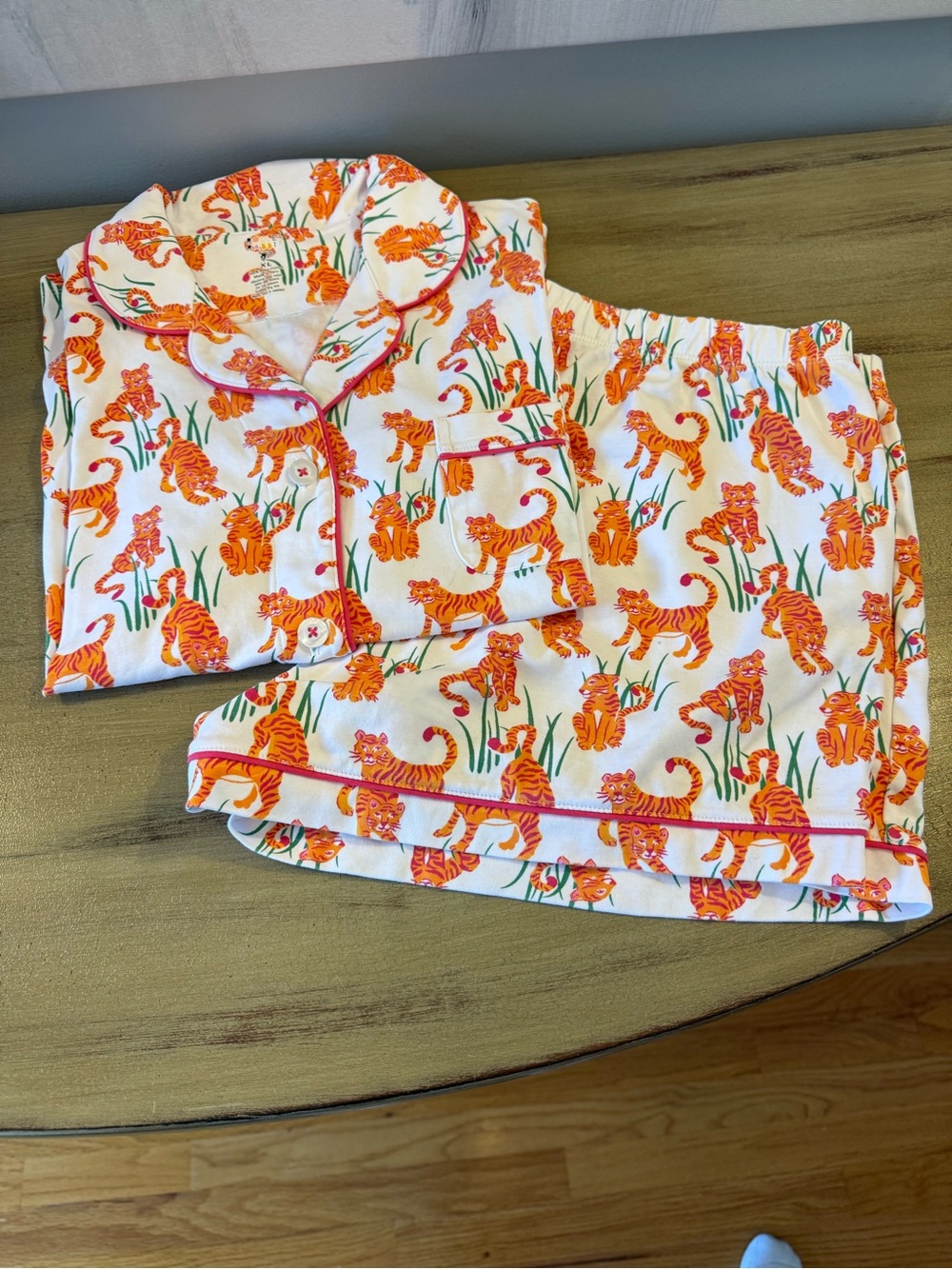 NWOT Women’s Roller Rabbit Teddy Tiger Polo Pajamas - Size XL